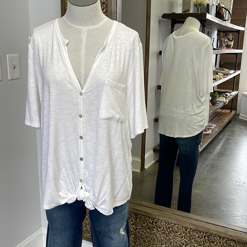 Matty M, Small, NWT, Button up Knit Top